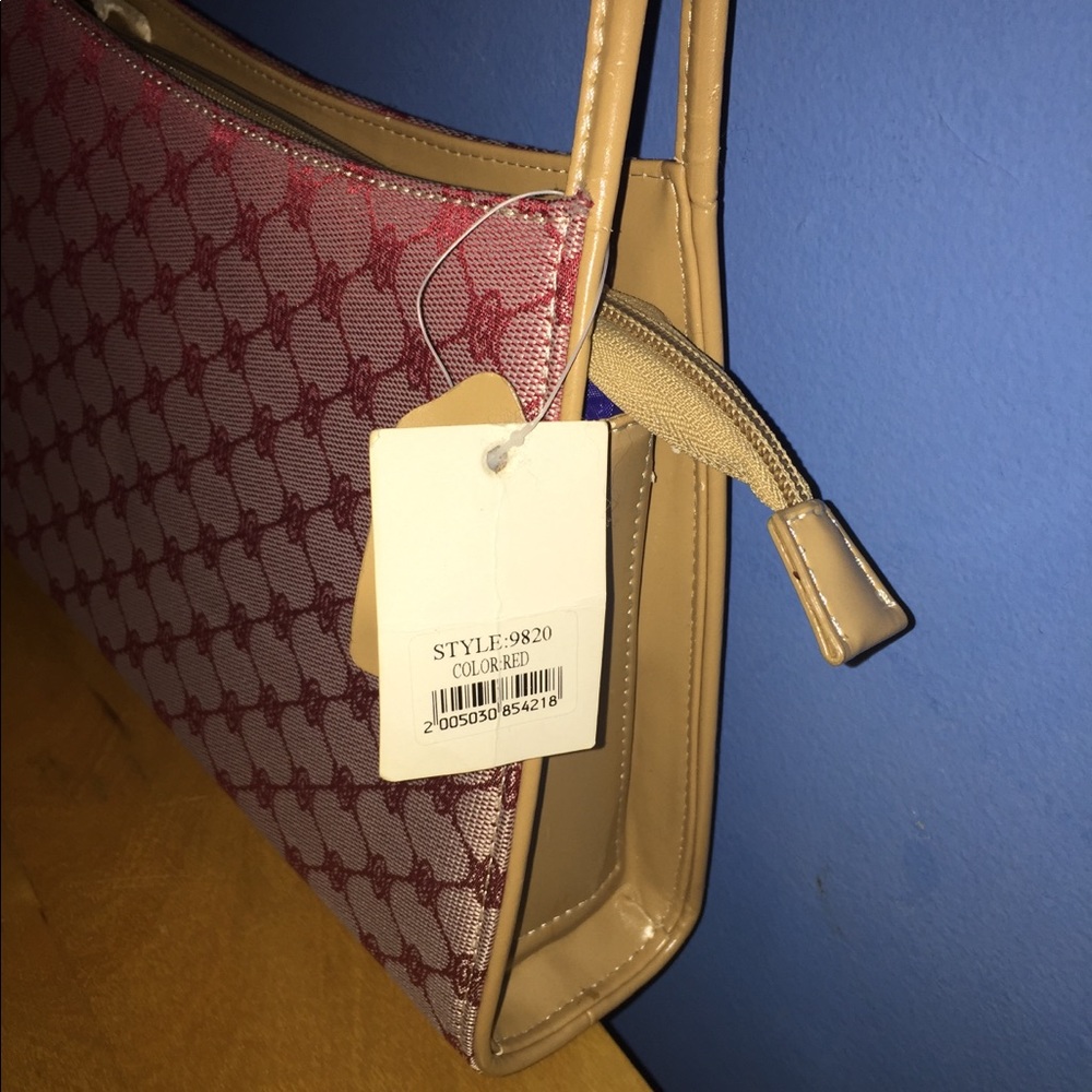 Handbag - Picture 6 of 8